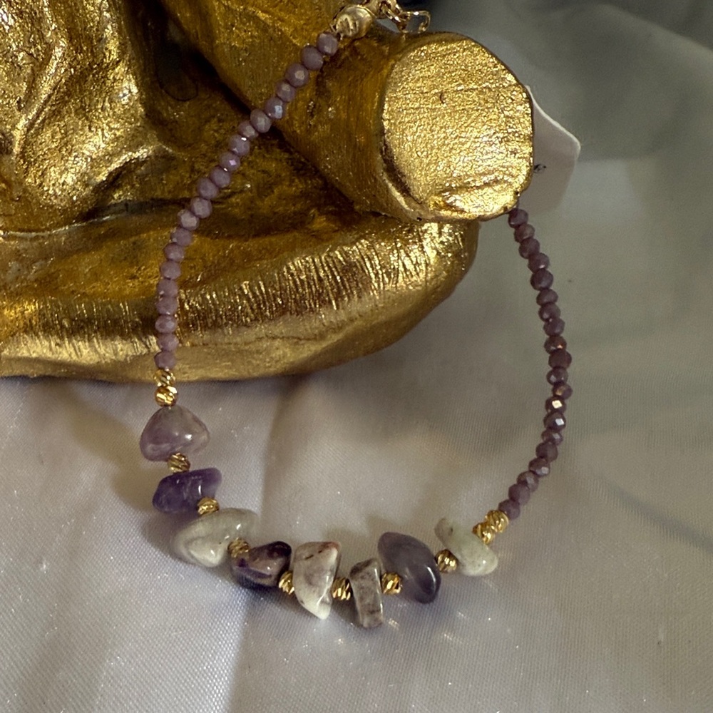 Authentic Purple Amethyst and White Quartz Chips Bracelet - NWOT